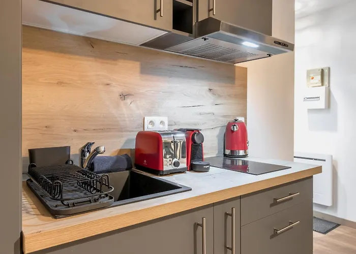 Lachenal - Centre - Navette De - Balcon Chamonix